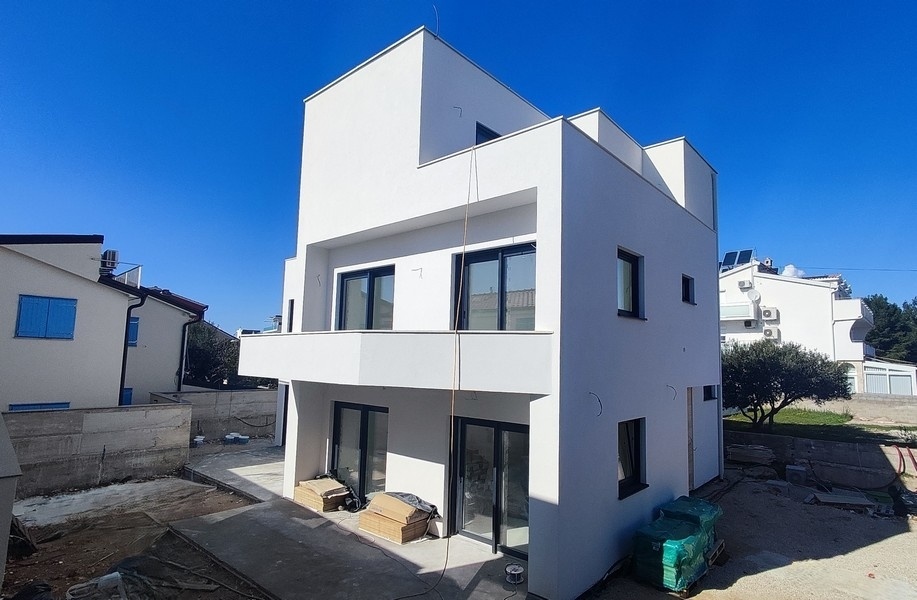 1 - sea view house for sale in srima šibenik-knin croatia