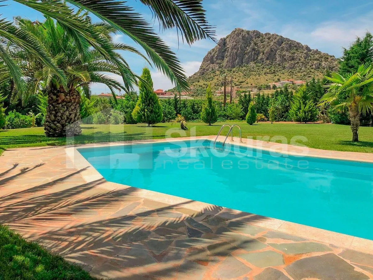 Casa con piscina