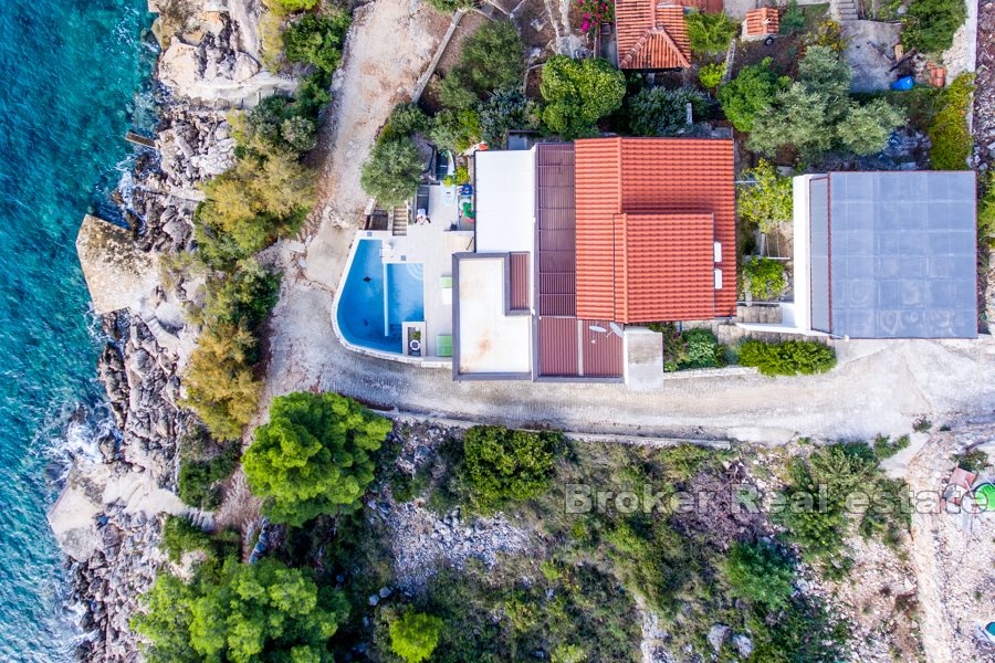 2 - venta casa vista al mar rogoznica šibenik-knin croacia