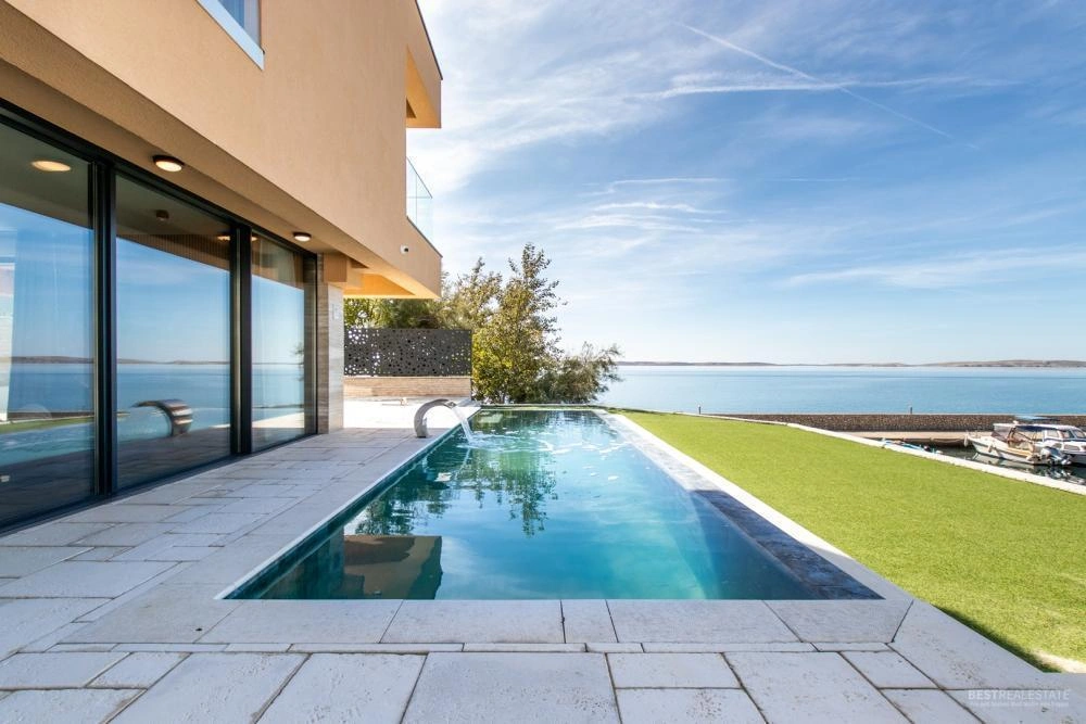 2 - verkauf haus direkt am wasser zadar zadar kroatien