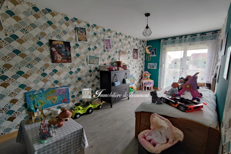 2 - house for sale in beaumont-le-roger eure france