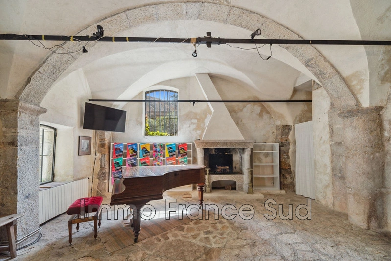 2 - venta casa entrecasteaux var francia