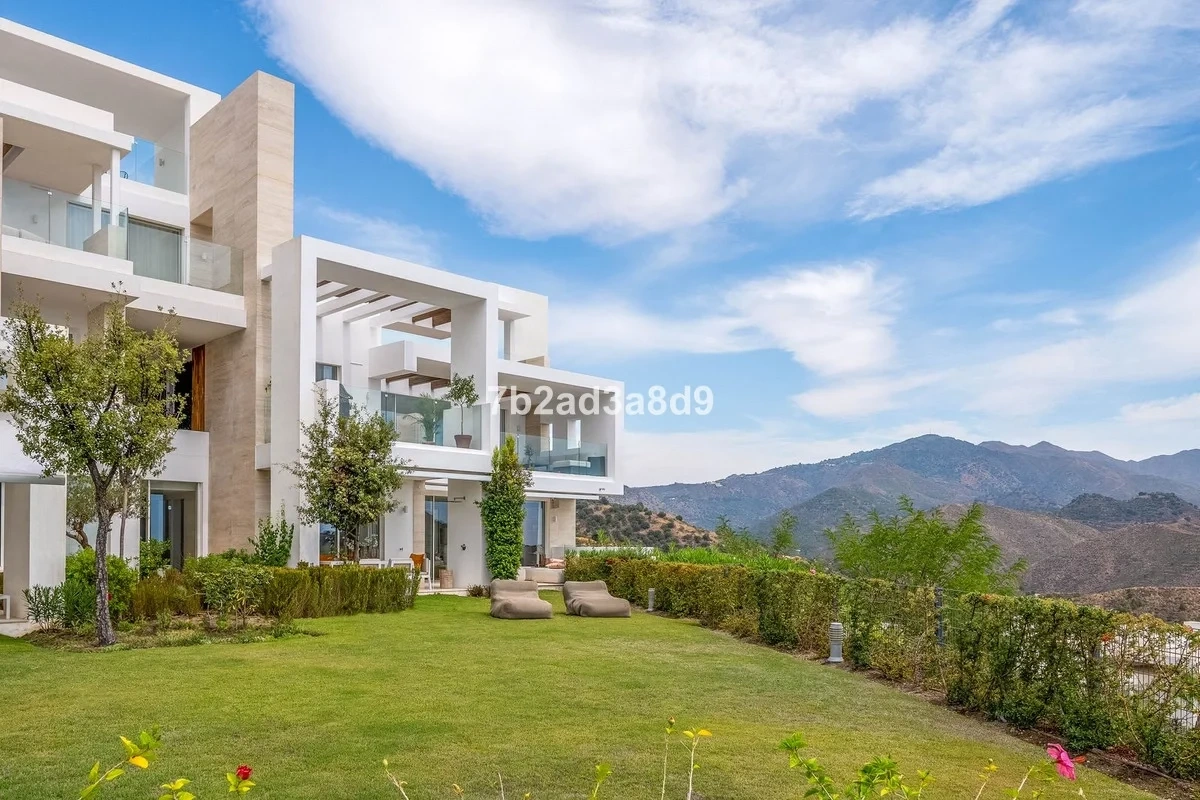 2 - sea view apartment for sale in ojen andalusia spain