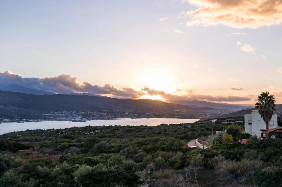 2 - vente maison vue mer aróni crète grèce