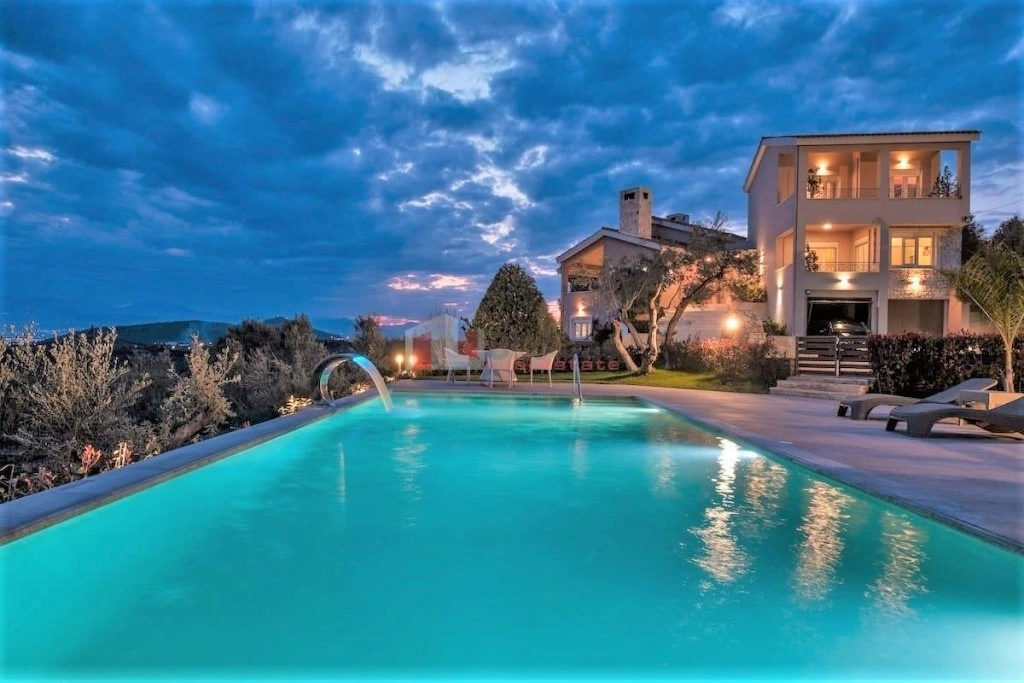 1 - vente villa paliochora péloponnèse grèce