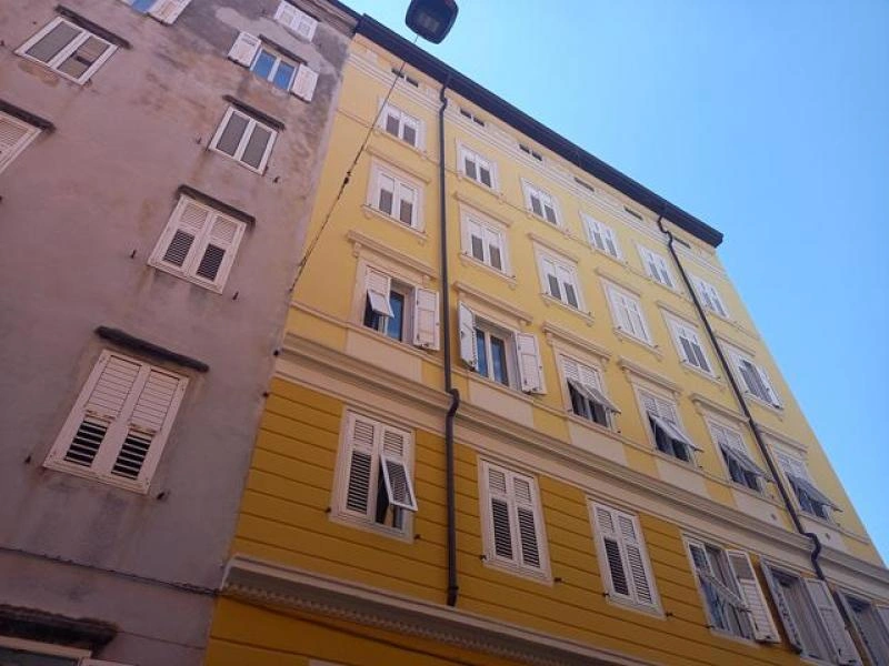 1 - vendita appartamento trieste friuli-venezia giulia italia