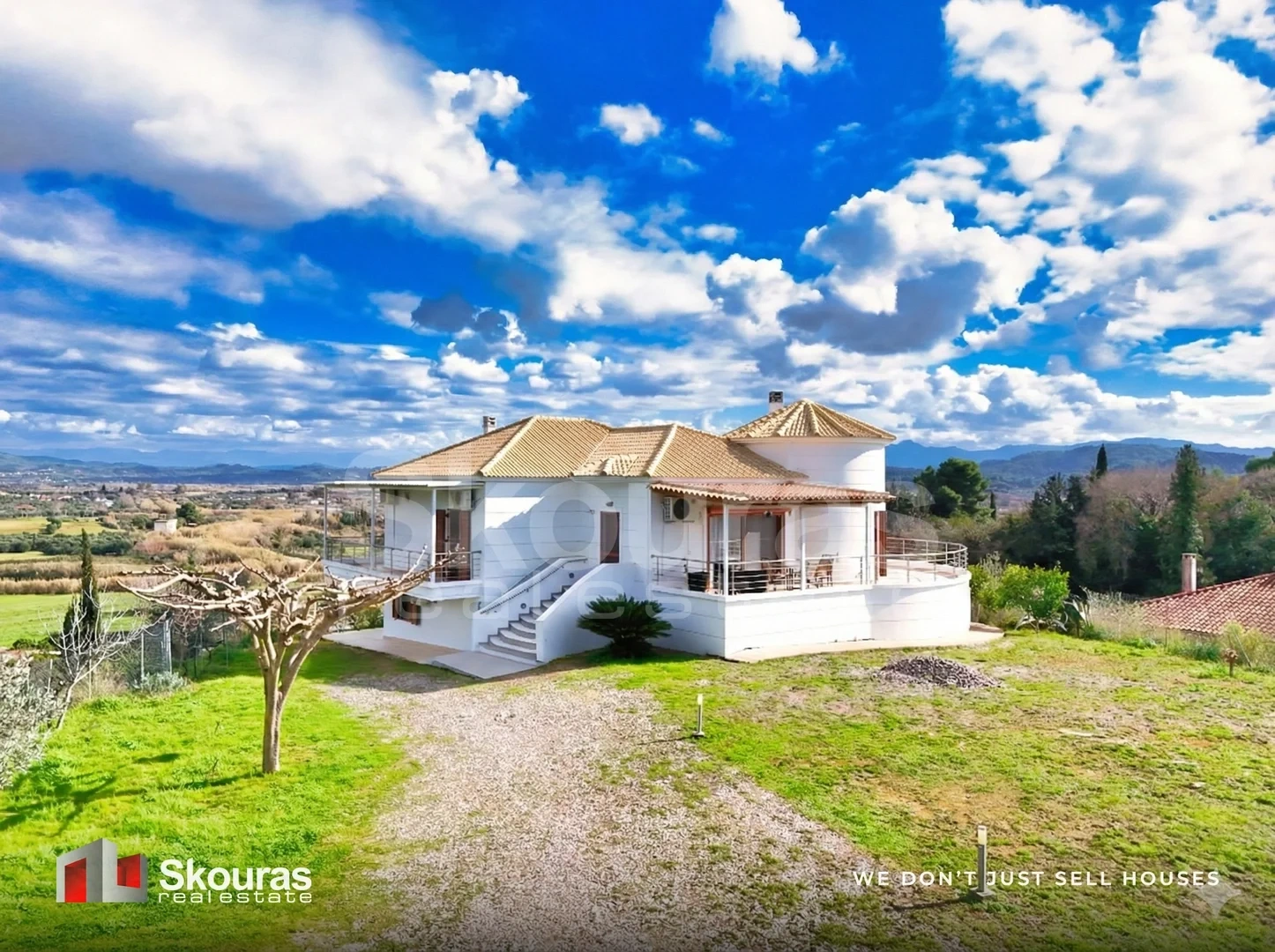 1 - venda casa salmóni grécia ocidental grécia
