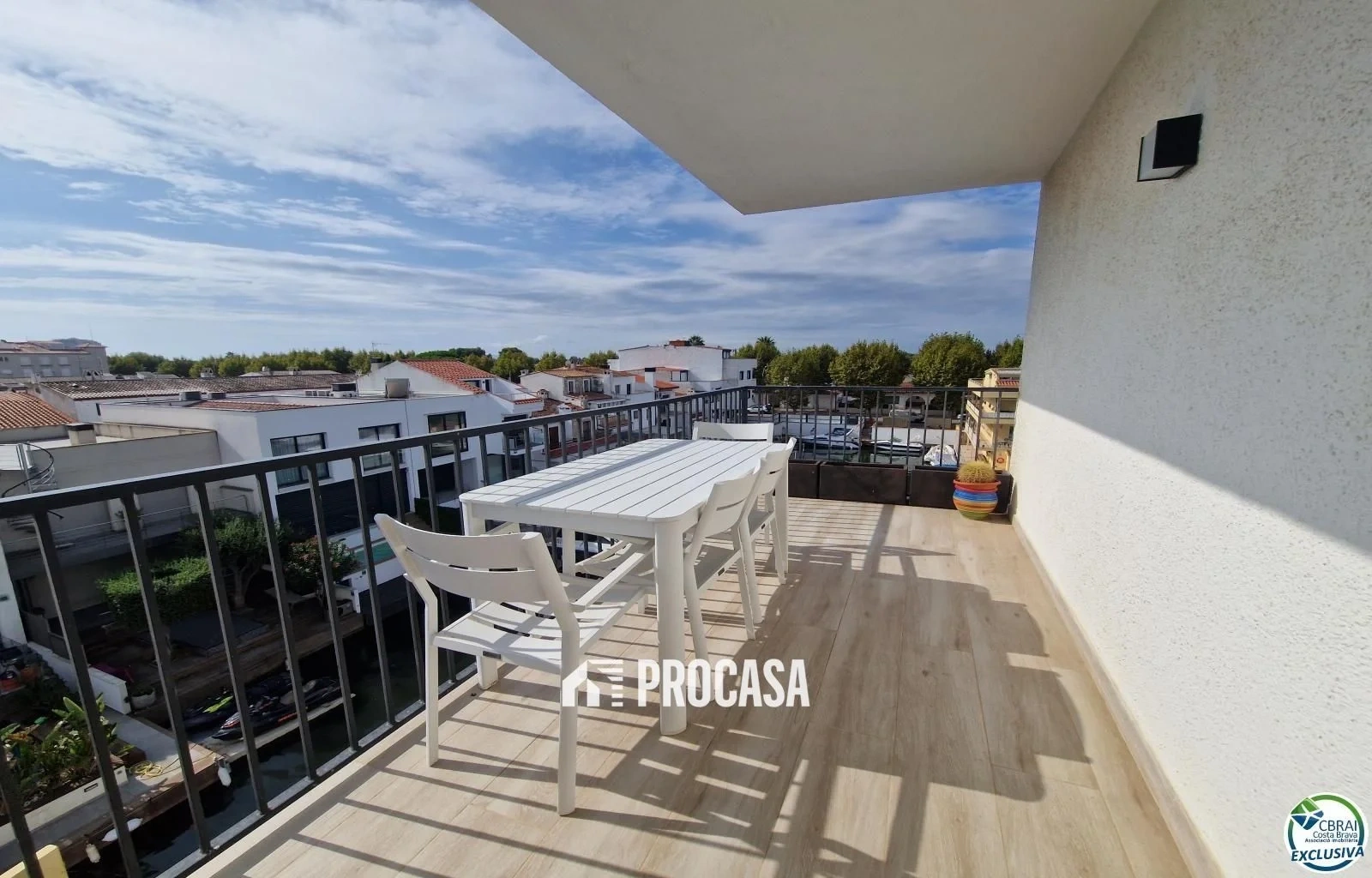 2 - venda apartamento empuriabrava catalunha espanha
