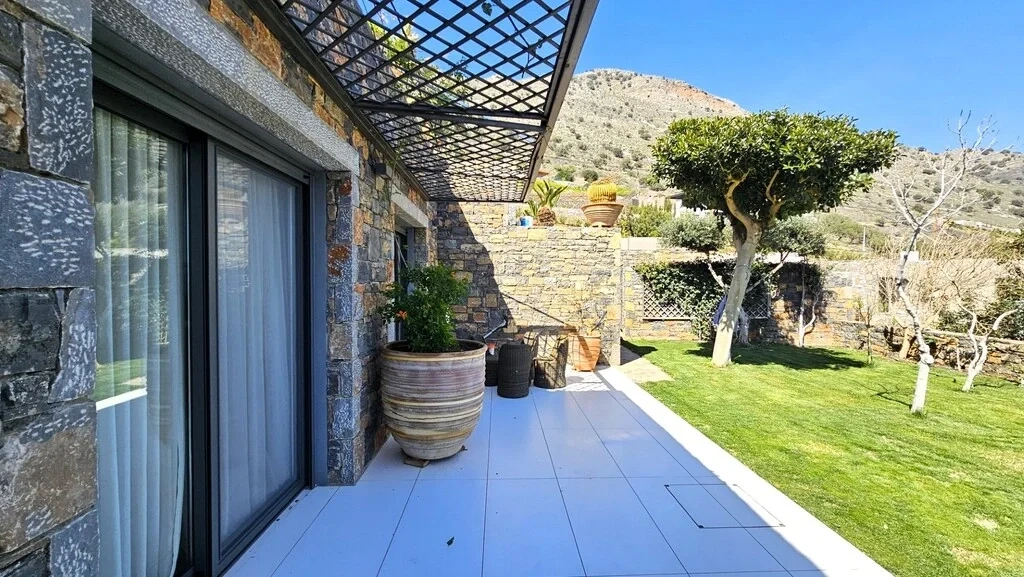 2 - sea view house for sale in pláka crete greece