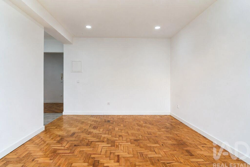 2 - apartment for sale in lisbon lisbon region portugal