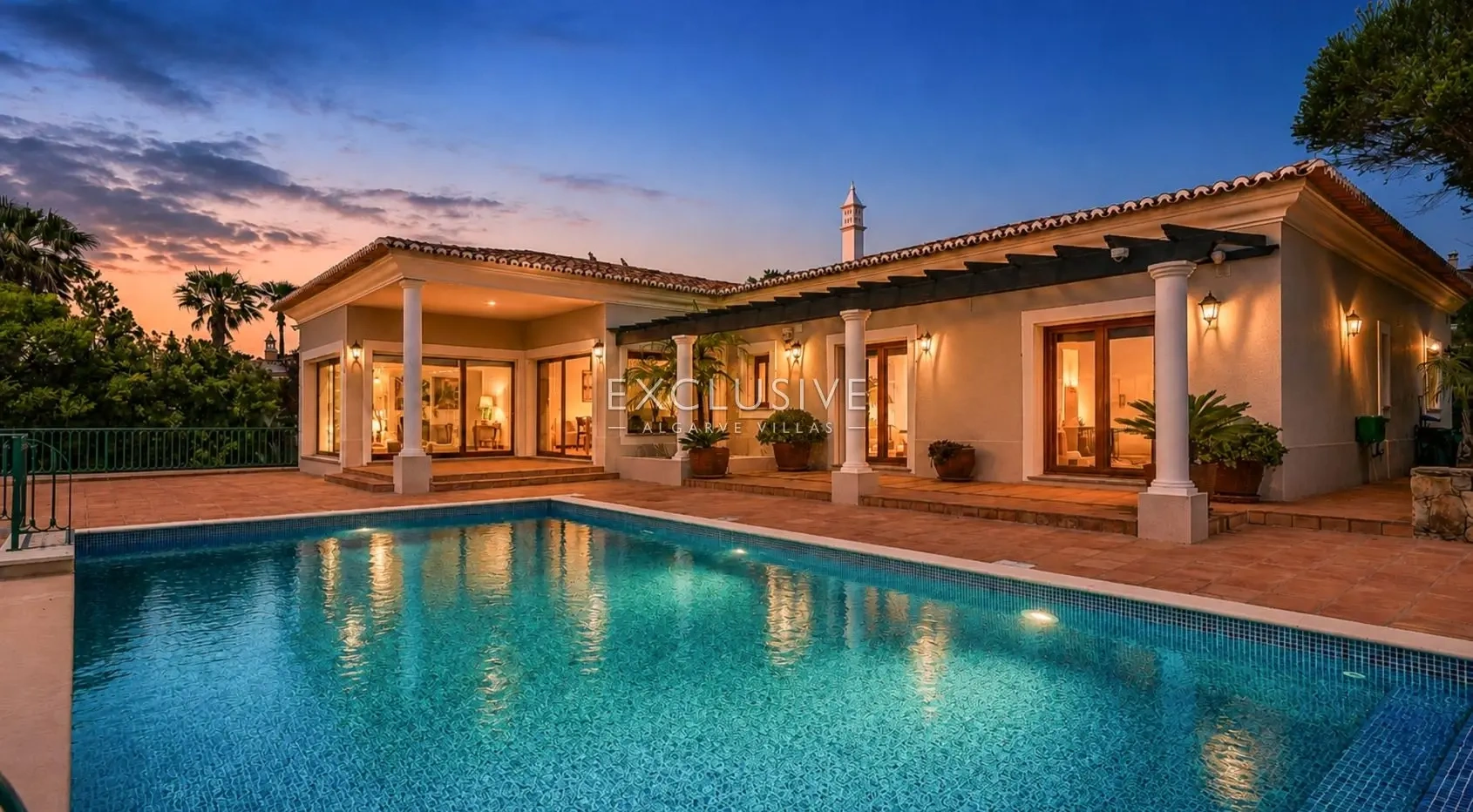 2 - verkoop villa uitzicht op zee faro algarve portugal