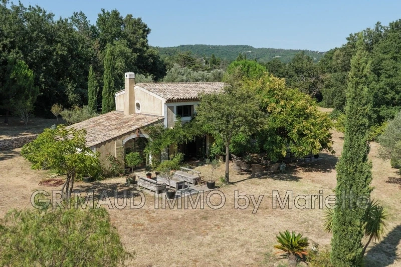 1 - venda casa la garde-freinet var frança