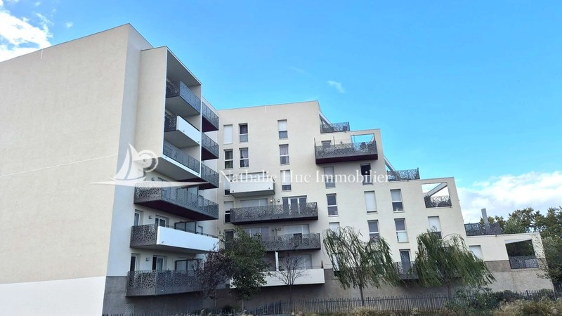 Apartamento com terraco