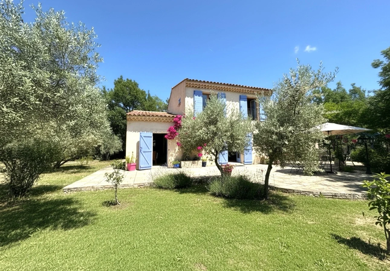 1 - venta casa châteaudouble var francia