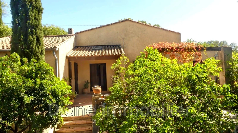 Maison avec terrasse