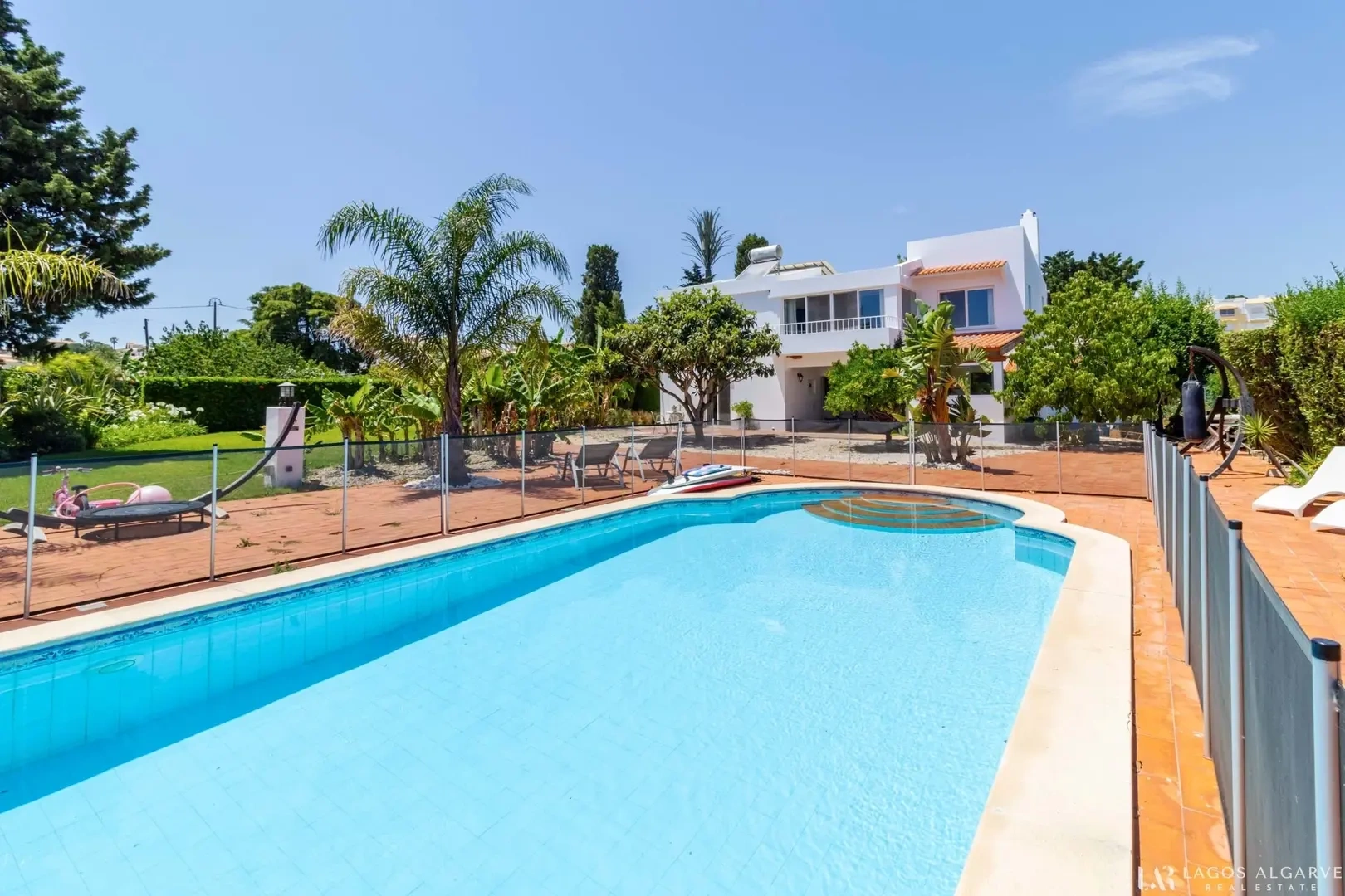 1 - verkoop huis uitzicht op zee praia da luz algarve portugal