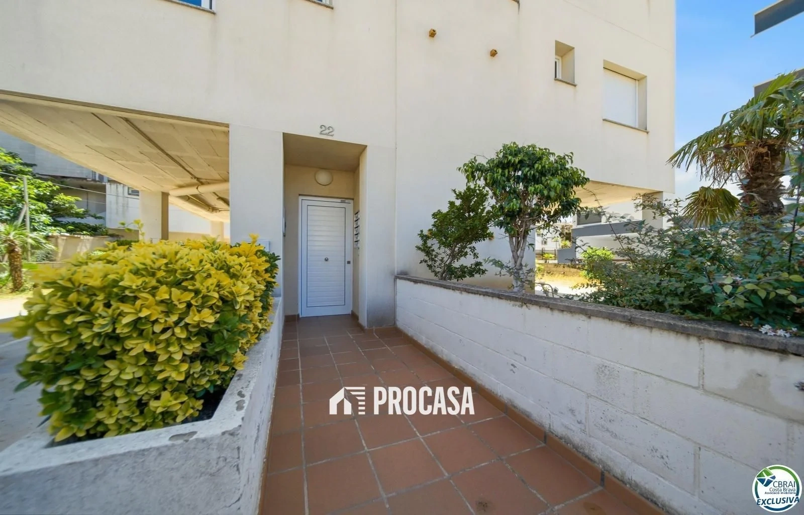 1 - sea view apartment for sale in roses catalonia spain