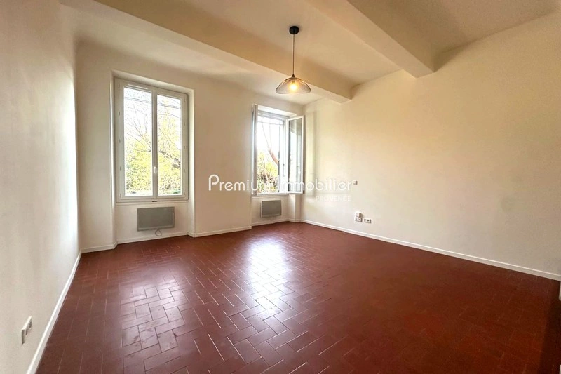 2 - apartment for sale in le puy-sainte-réparade bouches-du-rhône france
