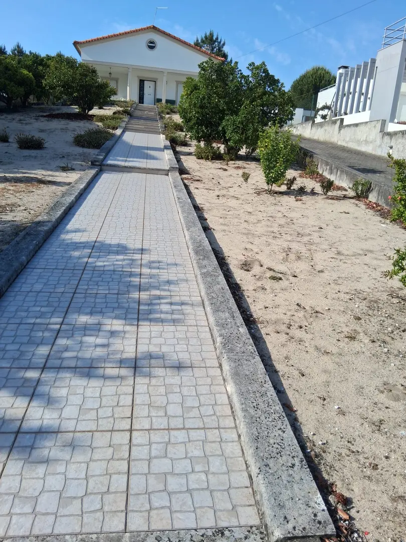 2 - house for sale in fanhais centro region portugal
