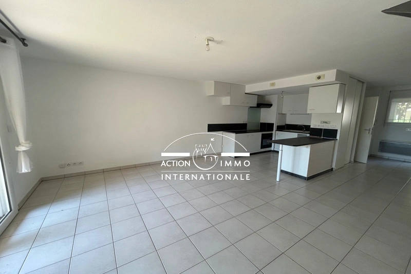 2 - house for sale in saint-martin-de-crau bouches-du-rhône france