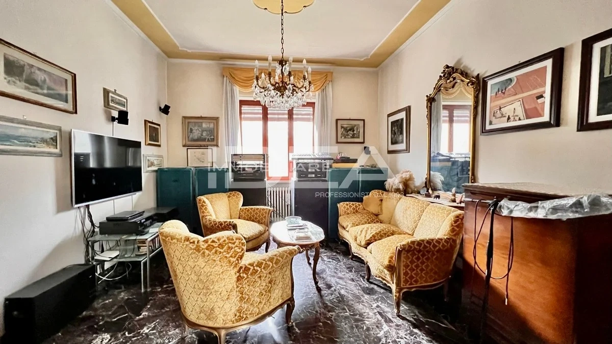 1 - vendita casa lucca toscana italia