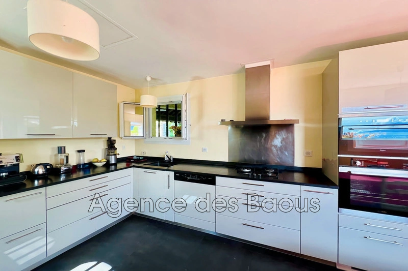 2 - venta casa vista al mar gattières alpes-marítimos francia