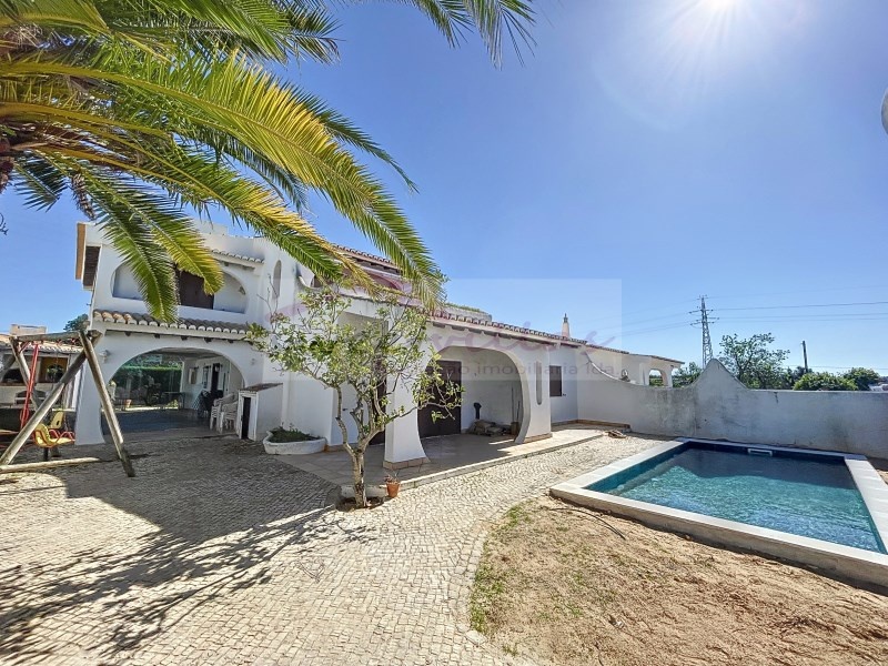2 - vendita casa guia algarve portogallo