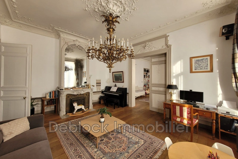 Casa con terraza