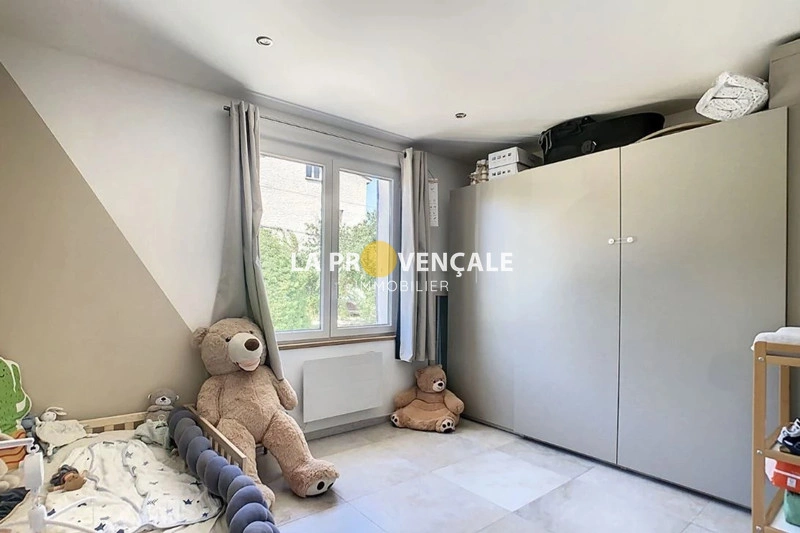 2 - apartment for sale in gréasque bouches-du-rhône france
