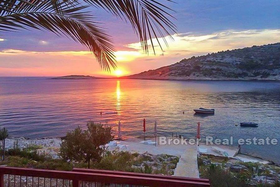 2 - venda casa vista de mar rogoznica sibenik croácia