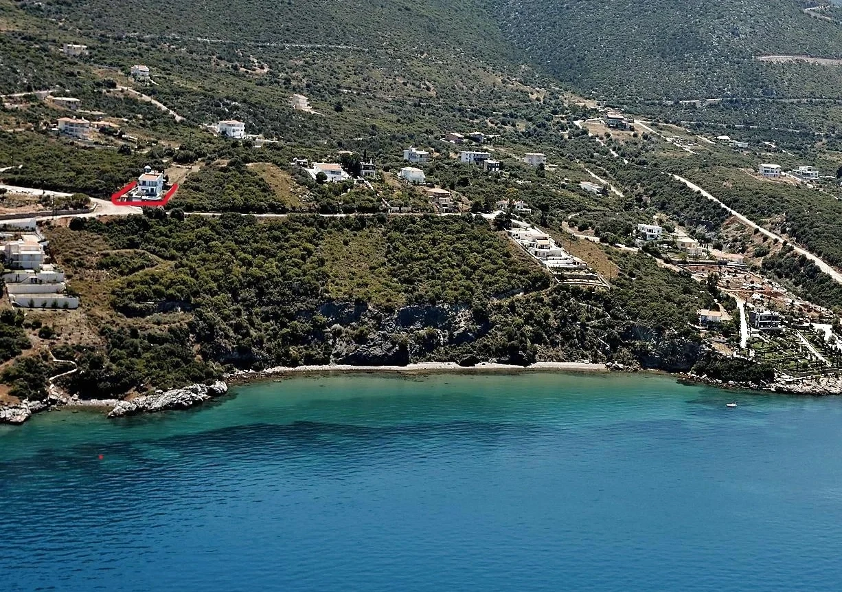 1 - venta casa vista al mar loukísia grecia central grecia