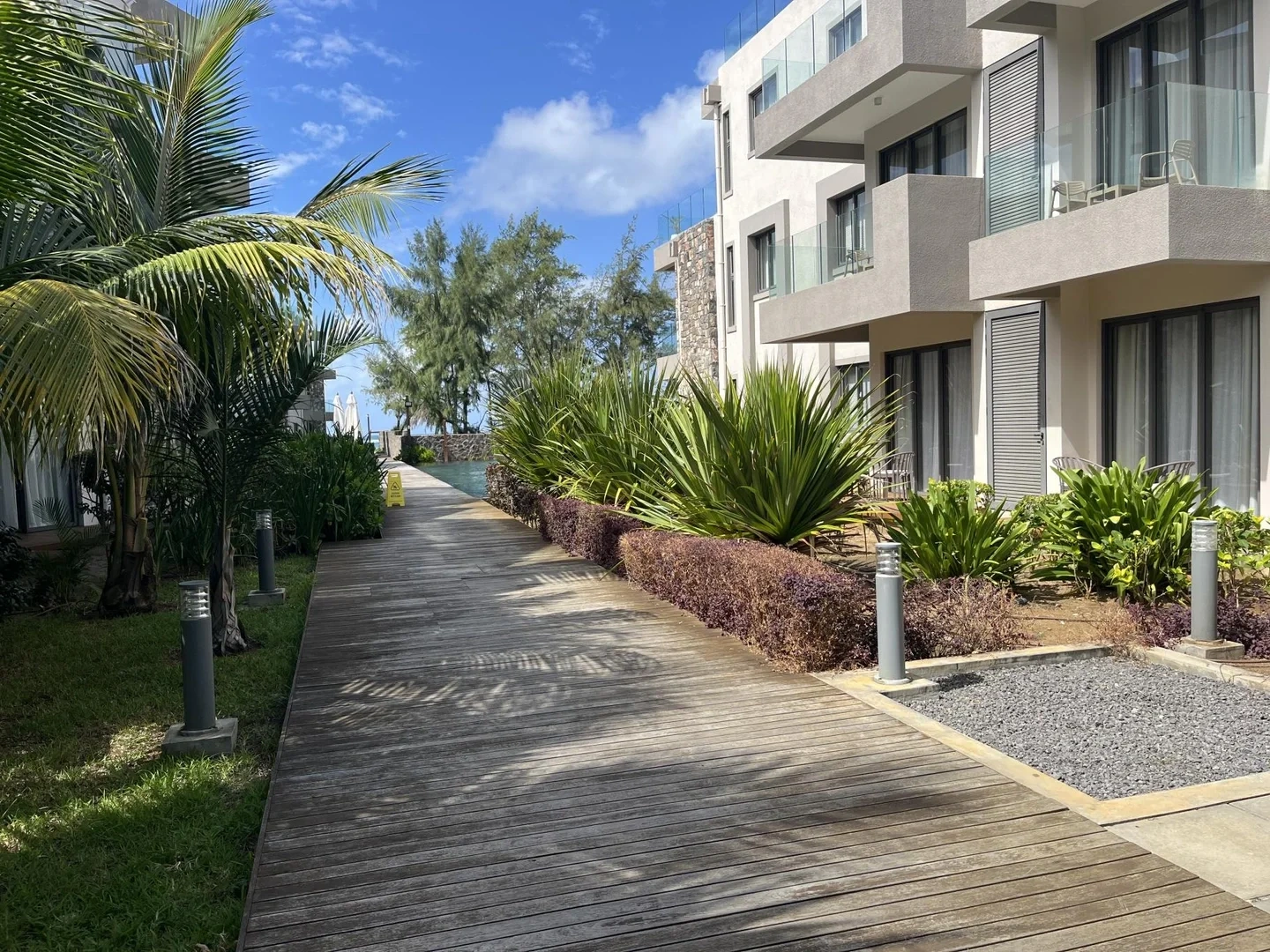 2 - waterfront apartment for sale in poste lafayette flacq mauritius