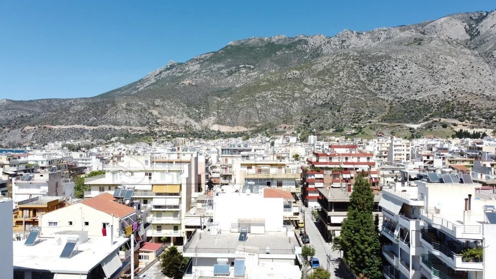 1 - venda apartamento a praia ao pé loutráki peloponeso grécia