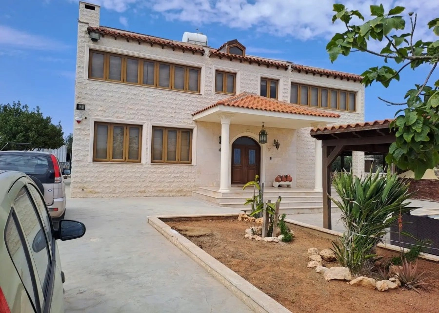 2 - venta villa larnaca lárnaca chipre