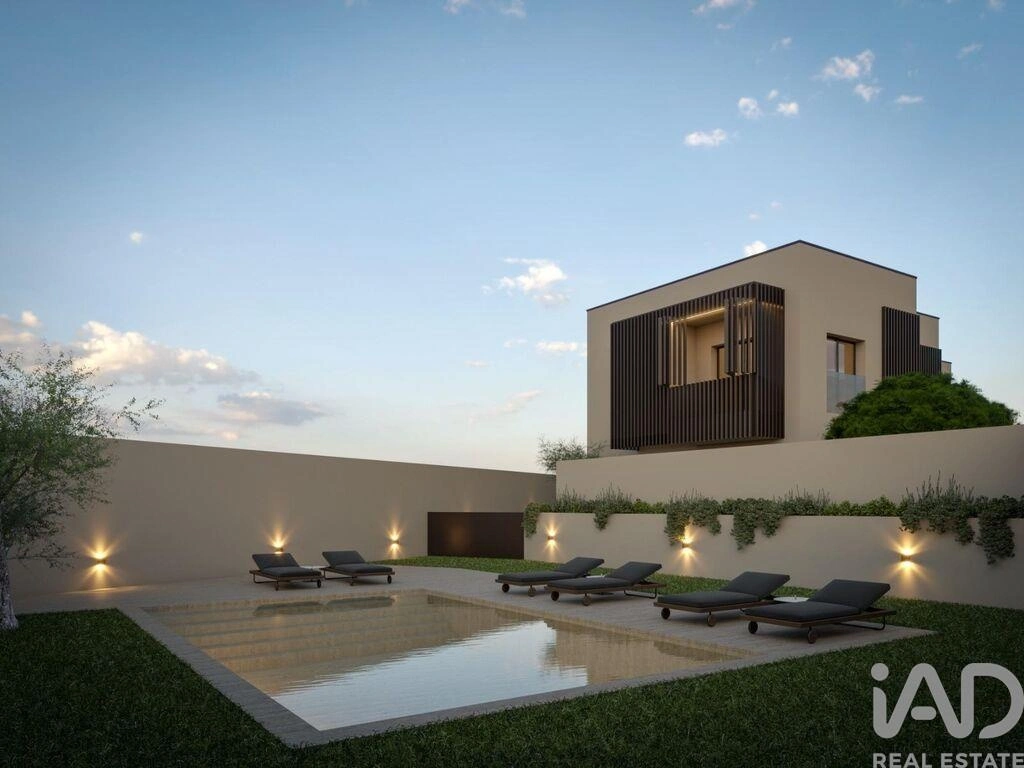2 - house for sale in alvor algarve portugal