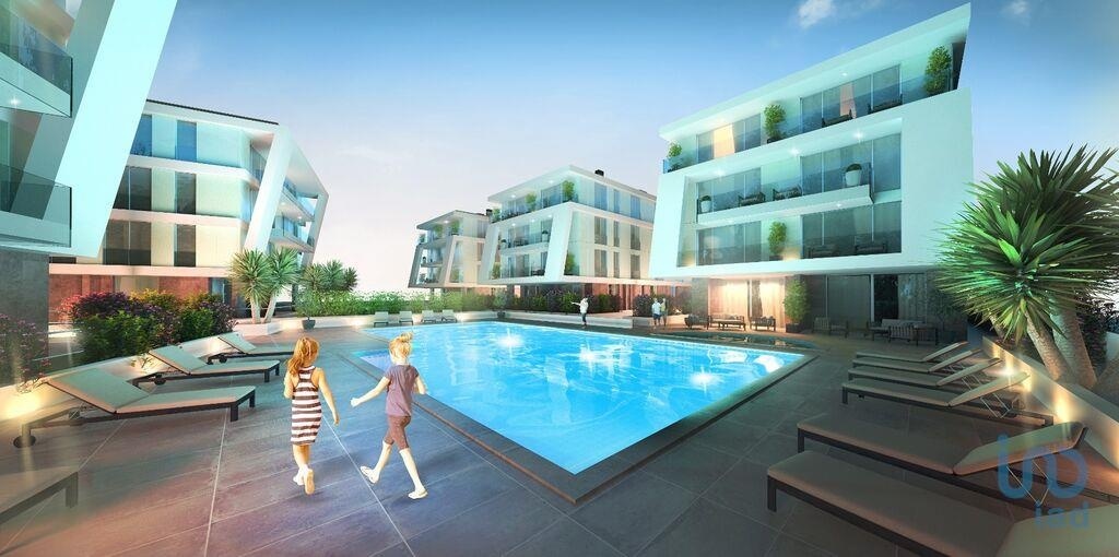 2 - vente appartement pieds dans l'eau são martinho do porto région centre portugal