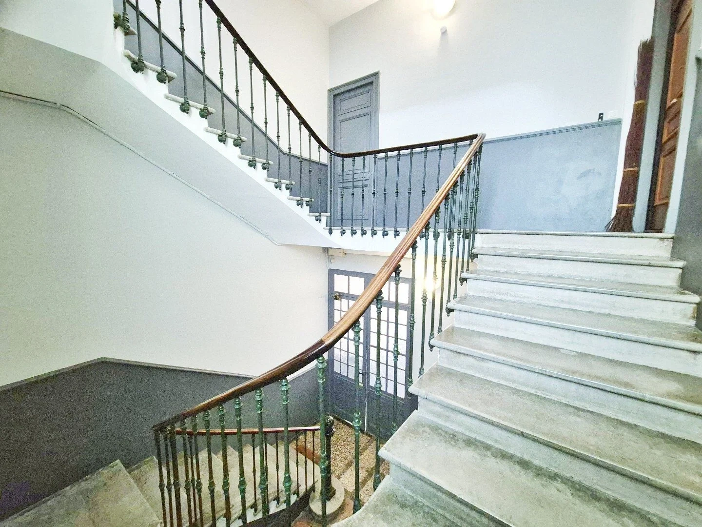 2 - vente appartement béziers hérault france