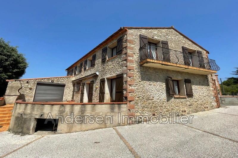 Casa con terraza