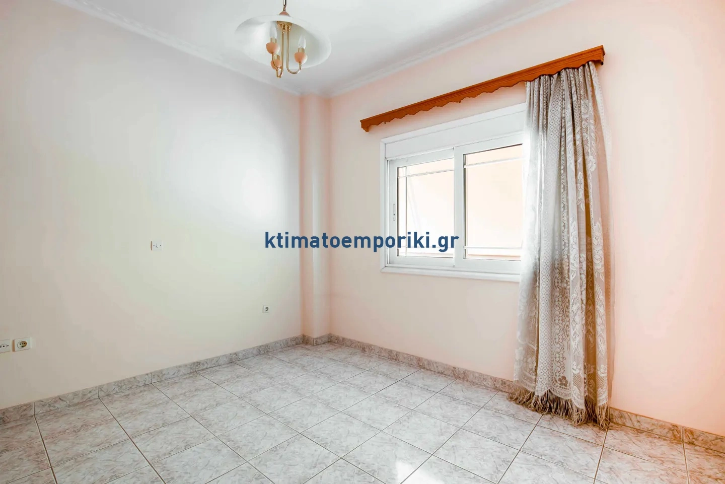 1 - venda casa nikaia-agios ioannis rentis ática grécia