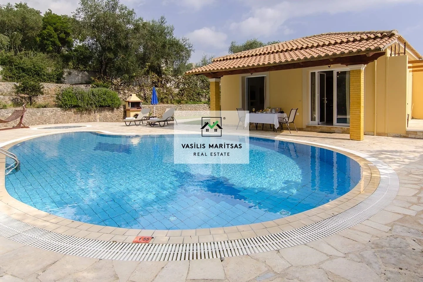 Casa con piscina