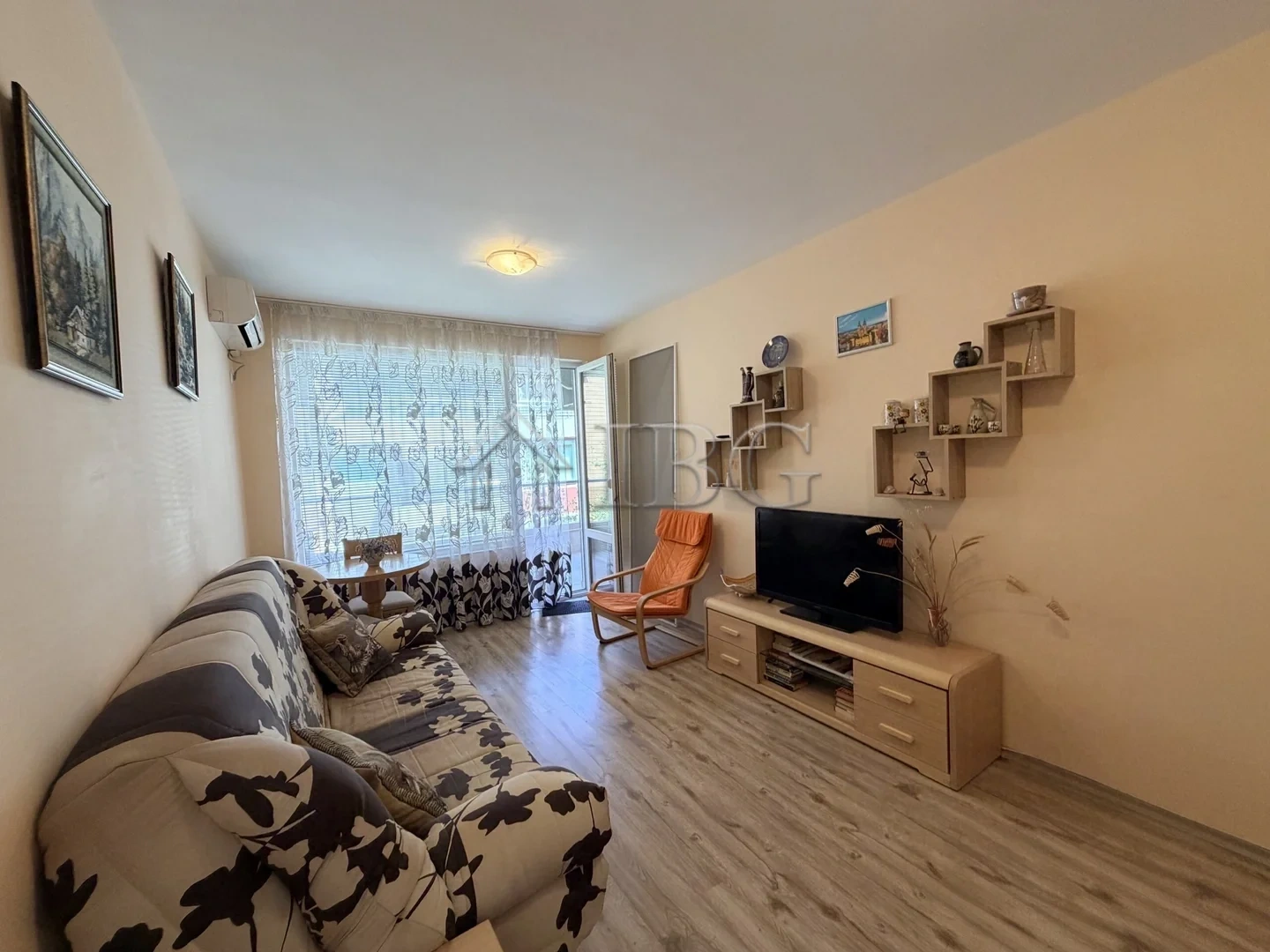 1 - verkoop appartement strand to voet pomorie burgas bulgarije