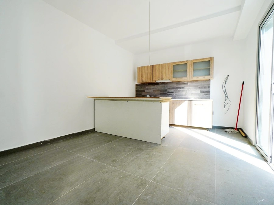 2 - verkauf wohnung larnaca larnaca zypern