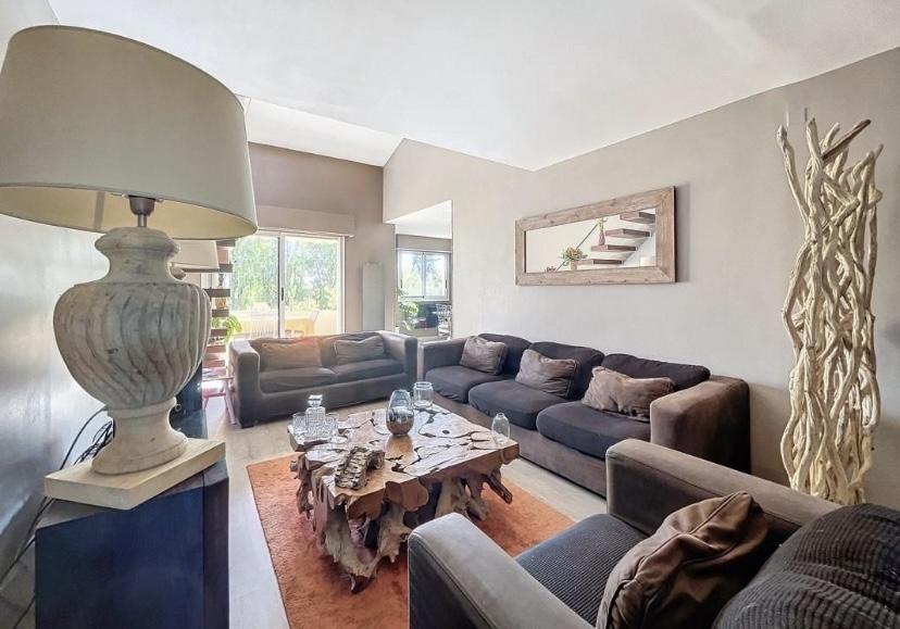 1 - sea view apartment for sale in toulon var france