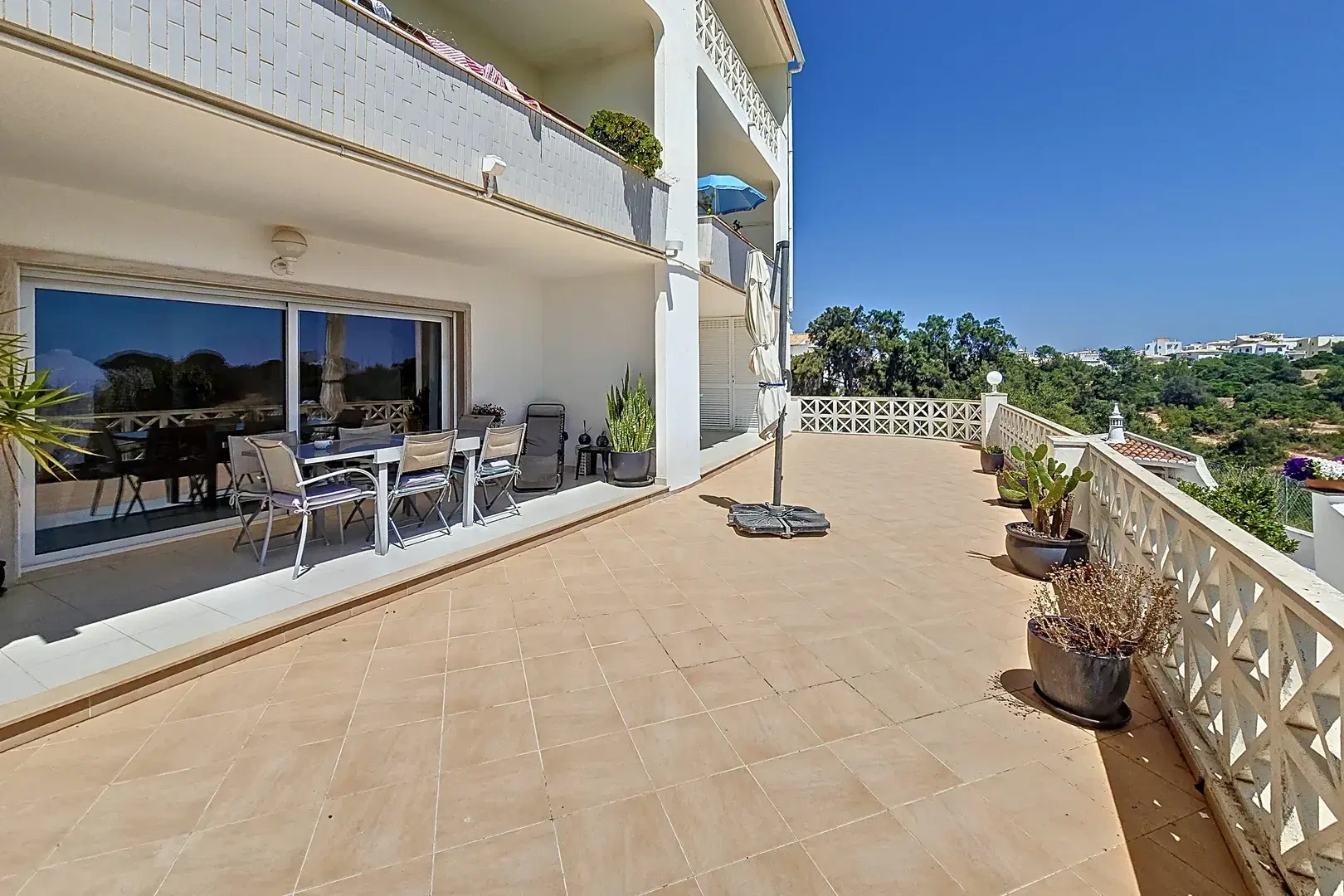 2 - vendita appartamento fronte mare albufeira algarve portogallo