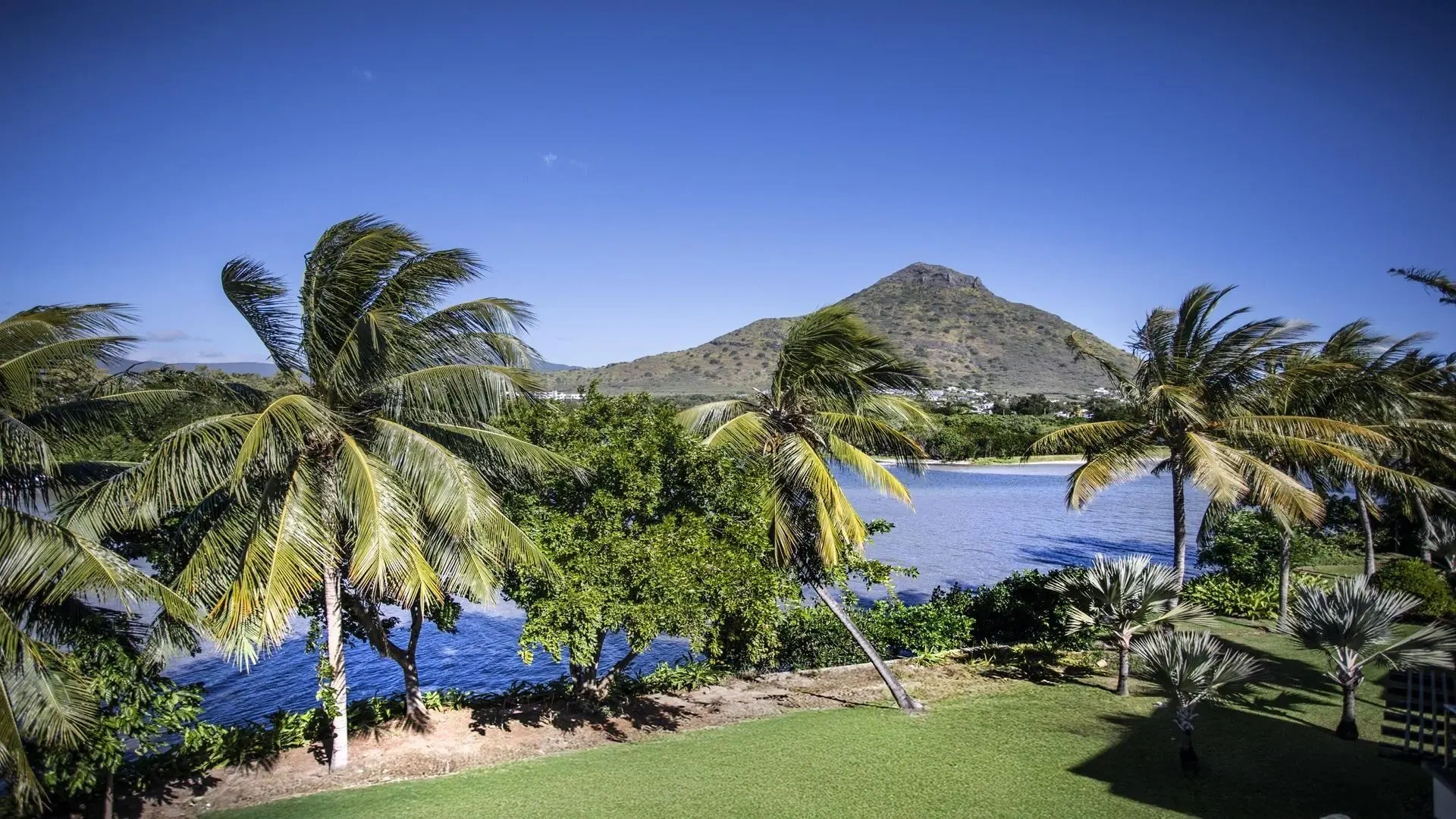 1 - apartment for sale in tamarin rivière noire mauritius