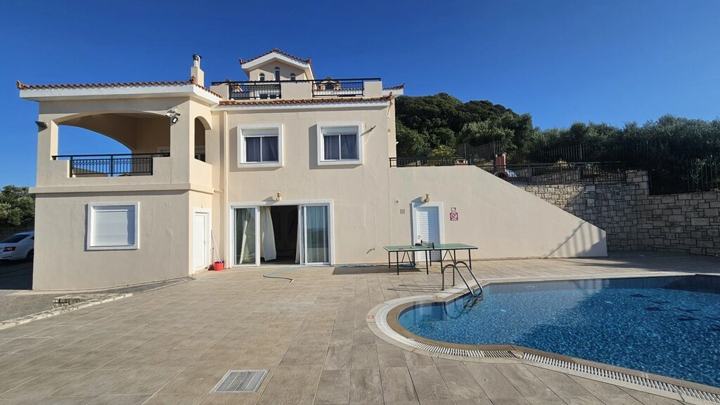 1 - verkoop huis uitzicht op zee gouves crete griekenland