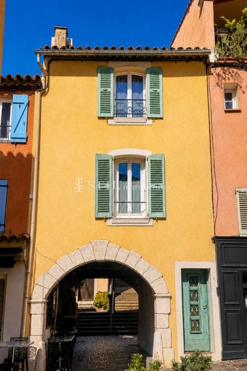 Maison avec terrasse