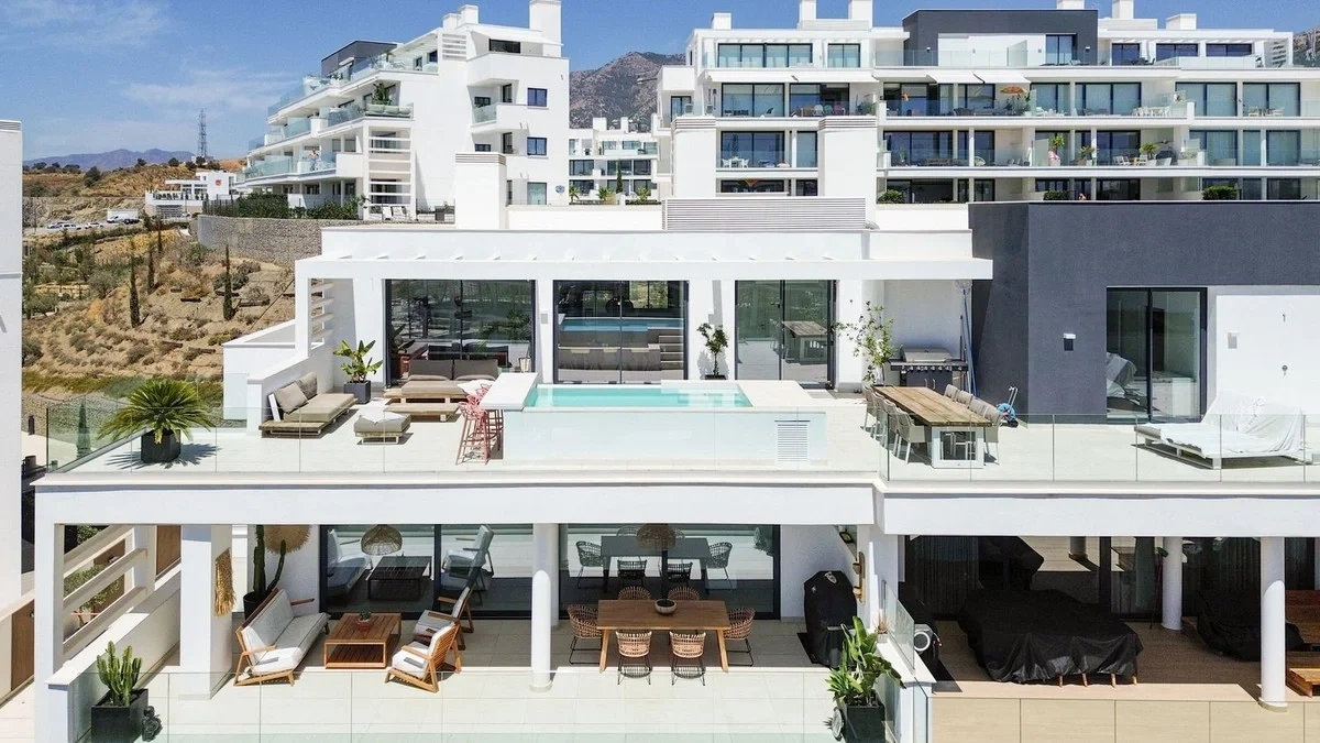 2 - sea view apartment for sale in fuengirola - costa del sol andalusia spain