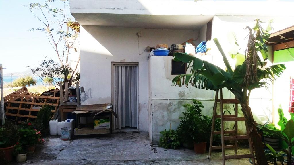 2 - venda casa a praia ao pé koutsourás creta grécia