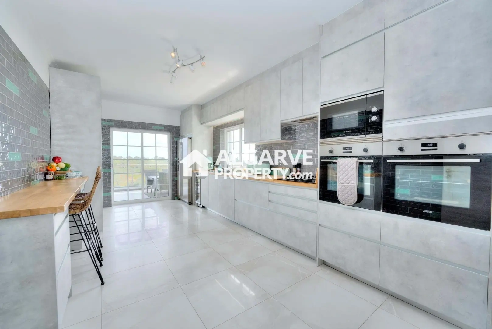 2 - sea view house for sale in boliqueime algarve portugal